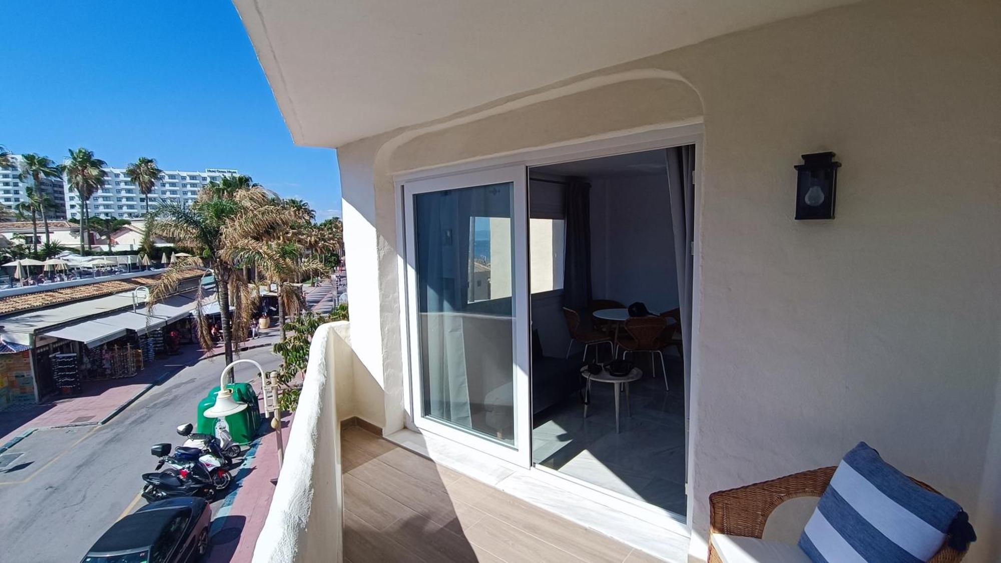 בנאלמדנה Beach Studio Puerto Marina Playa מראה חיצוני תמונה